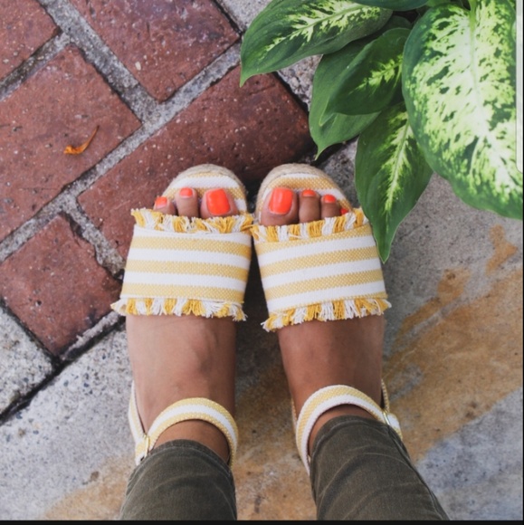 🚨ON SALE//The Poppy// Yellow espadrille Platform - Picture 2 of 7